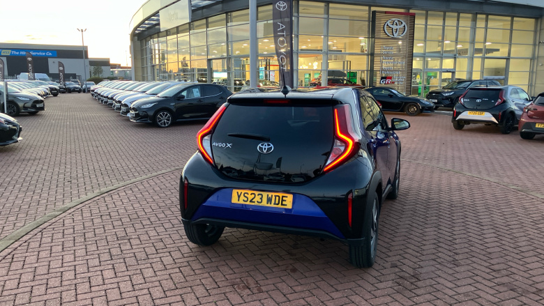 Toyota Aygo X 1.0 VVT-i Edge 5dr Petrol Hatchback